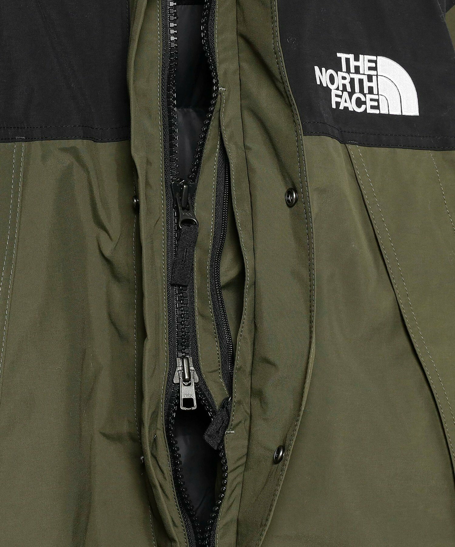 THE NORTH FACE / MOUNTAIN DOWN JACKET
